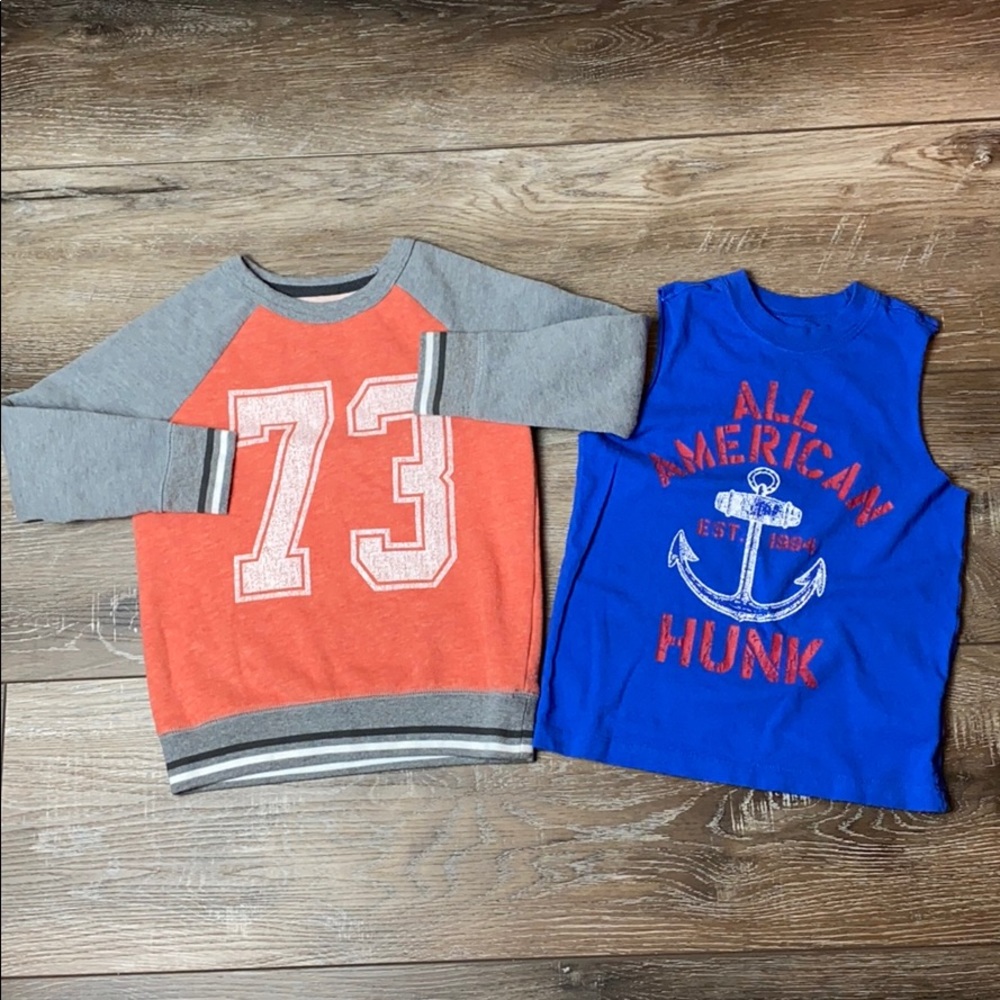 Sweatshirt + Sleeveless Shirt 5T Bundle